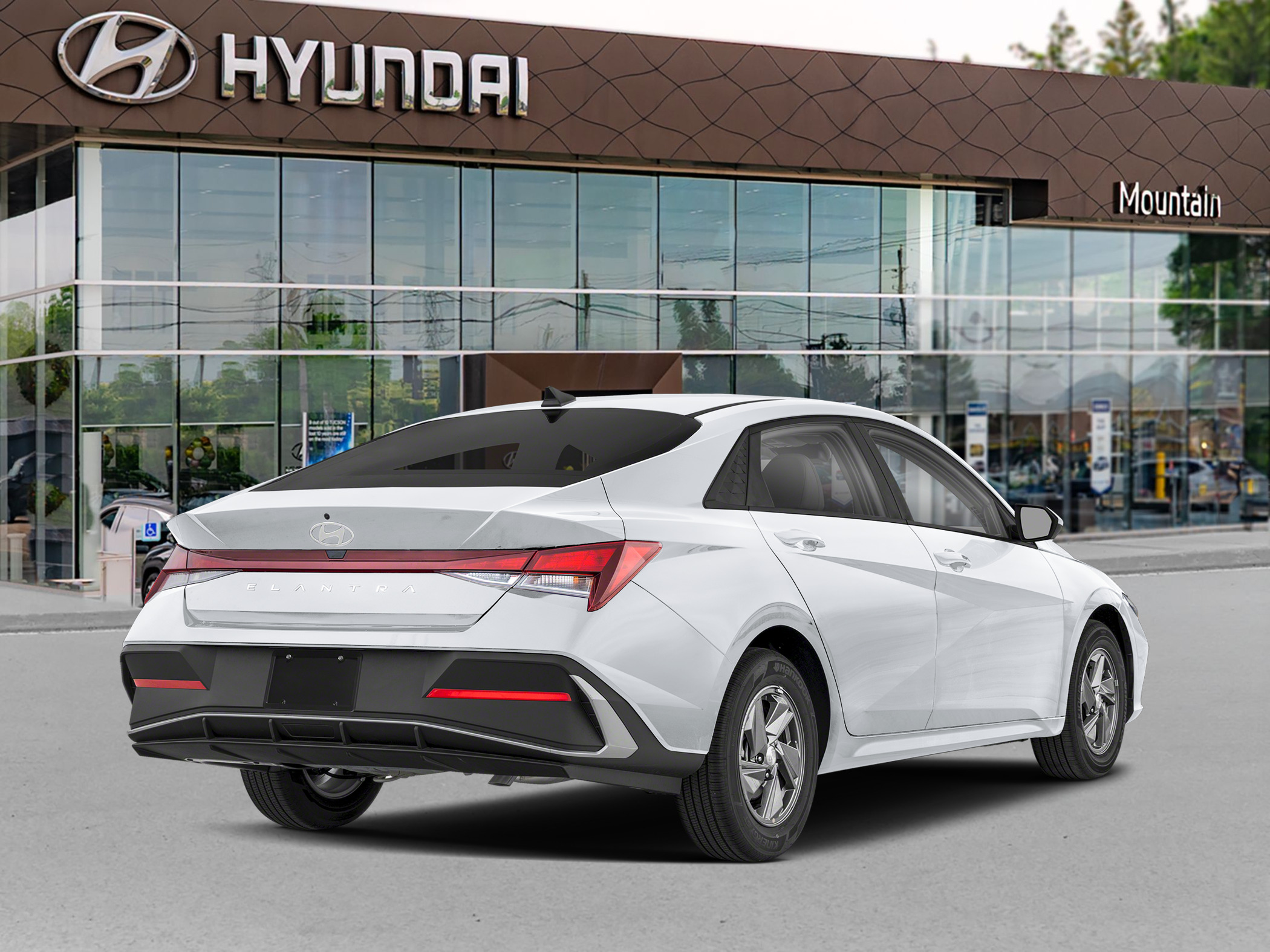 2026 Hyundai Elantra Preferred Tech, dealer listing photo 3